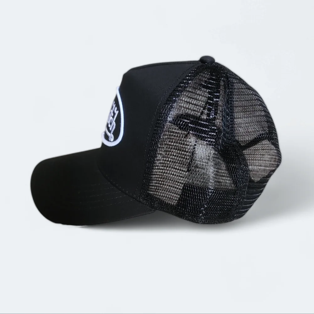 Unisex Von Dutch Black/White Trucker Hat - Picture 2 of 3